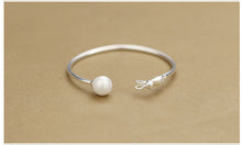 Carregar imagem no visualizador da galeria, S925 sterling silver bracelet sweet cute cat pearl bracelet sterling silver jewelry

